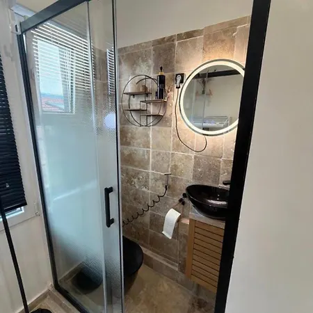 13th Private Apartment Rueil-Malmaison