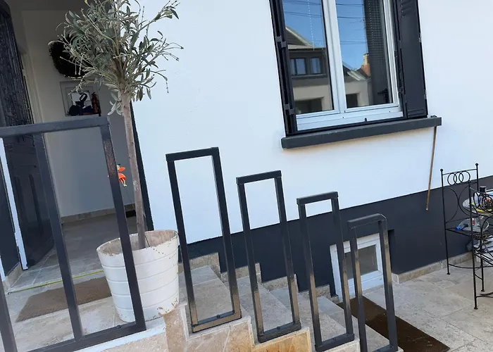 Apartment 13th Private Rueil-Malmaison