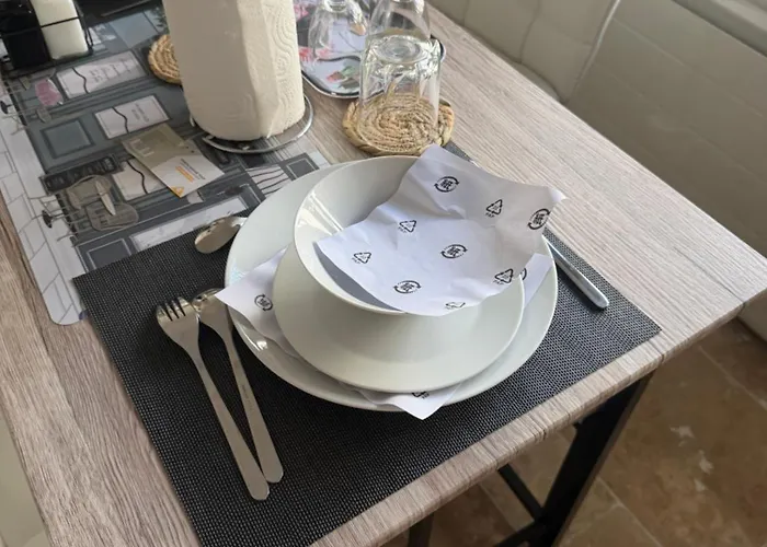 13th Private Apartment