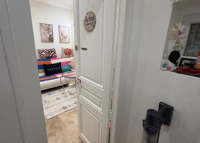 Apartment 13th Private *
