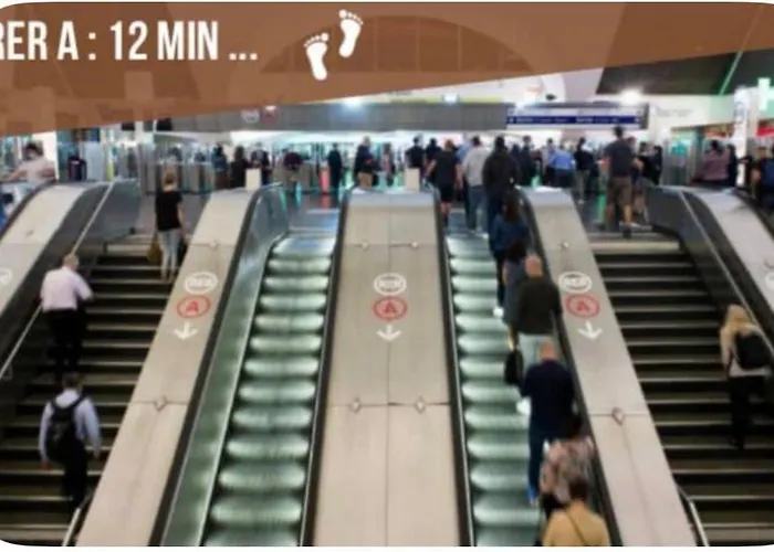 Apartment 13th Private Rueil-Malmaison